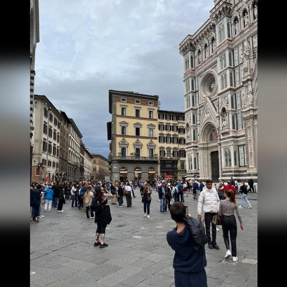 TBD 4:20pst LULULEMON SHOW LIKE 2 BE NOTIFIED LIVE SHOW LISTING - Picture 3 of 16